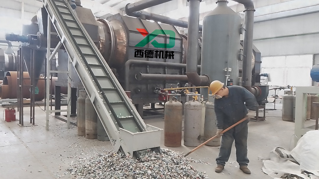 多功能金屬：易拉罐、電容和鋁箔能去除油漆，提升加工便利性，河南西德機(jī)械設(shè)備